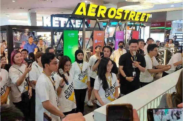 Gibran Ke Pameran Sepatu Lokal Solo, Tidak Ada Unsur Politik